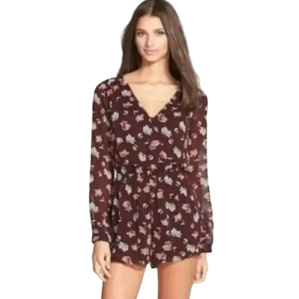 3 FOR $35! 📦 ASTR x Revolve Burgundy Long Sleeve Floral Romper Sz. S - Picture 2 of 6